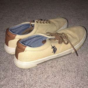 Polo shoes
